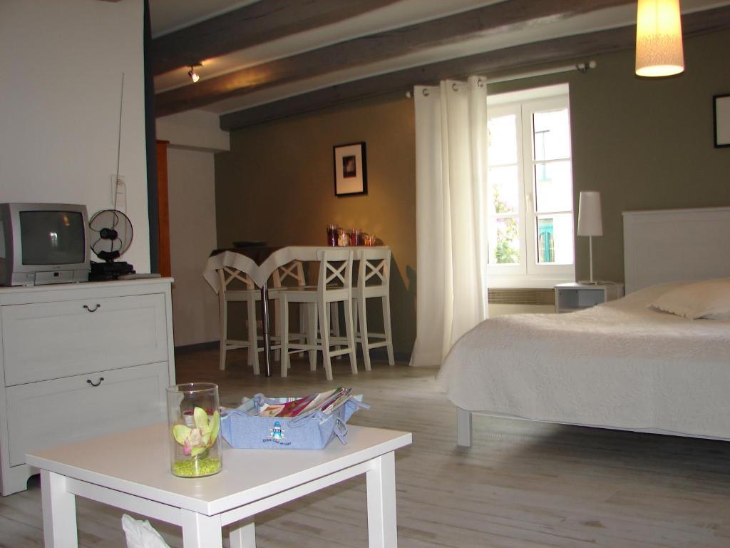 Relais De La Riniere Acomodação com café da manhã Le Landreau Exterior foto
