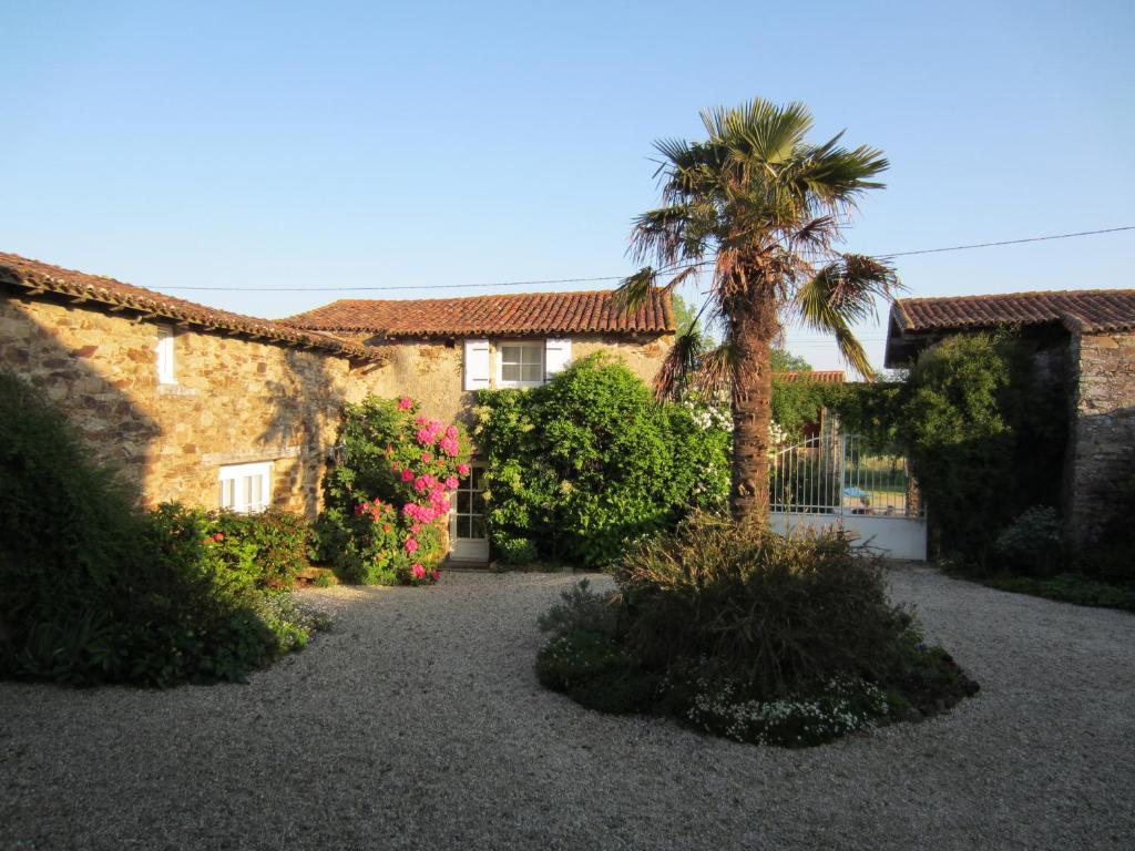 Relais De La Riniere Acomodação com café da manhã Le Landreau Exterior foto